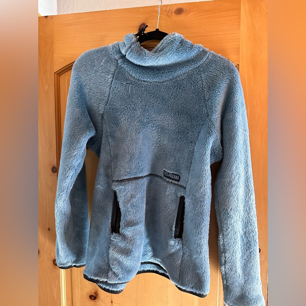Women’s Melanzana soft fleece hoodie size small